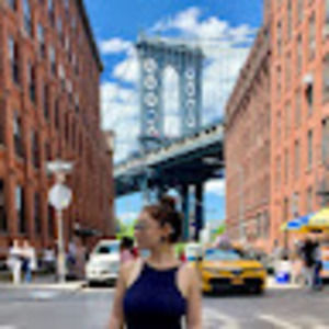 Meet your Posher, Danielle